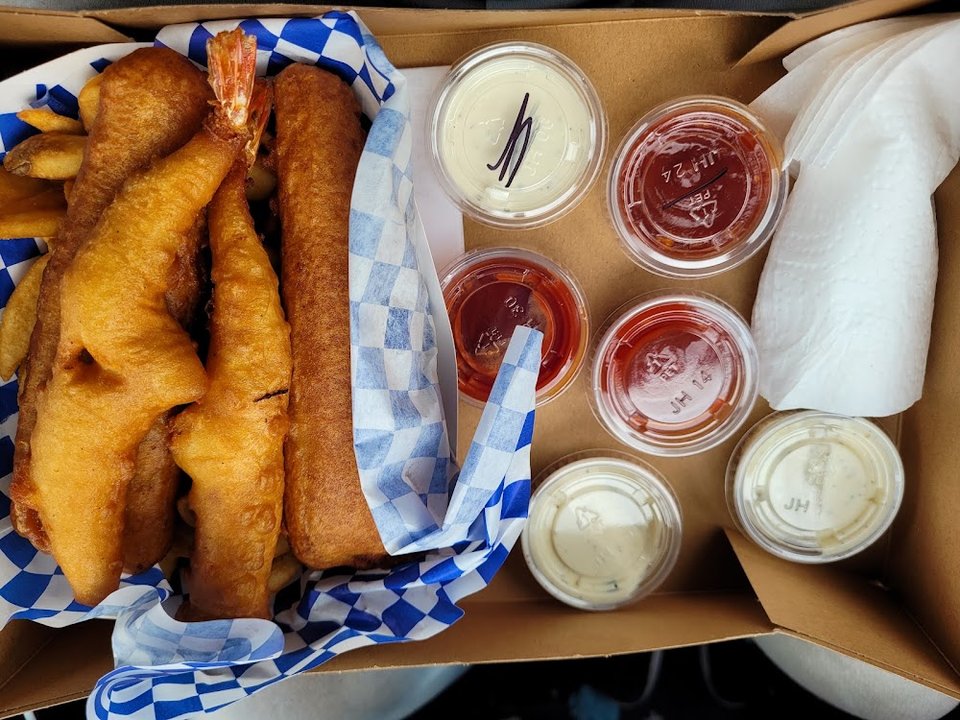Menu board listing combos and platters.